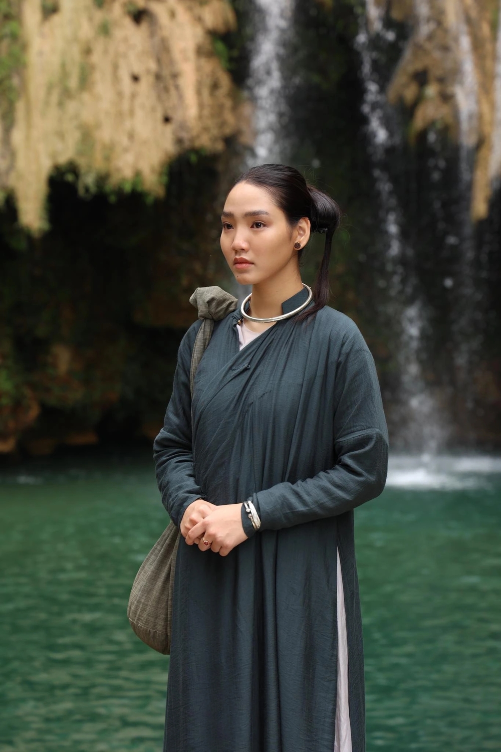 Tạo hình của Đoàn Minh Anh trong "Thám tử Kiên - Kỳ án không đầu".
Tạo hình của Đoàn Minh Anh trong "Thám tử Kiên - Kỳ án không đầu".