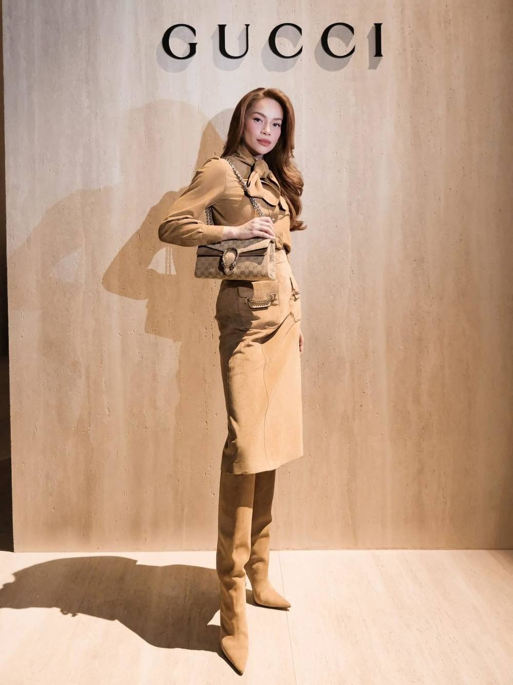  - Tin sao Viet - Tin tuc sao Viet - Scandal sao Viet - Tin tuc cua Sao - Tin cua Sao