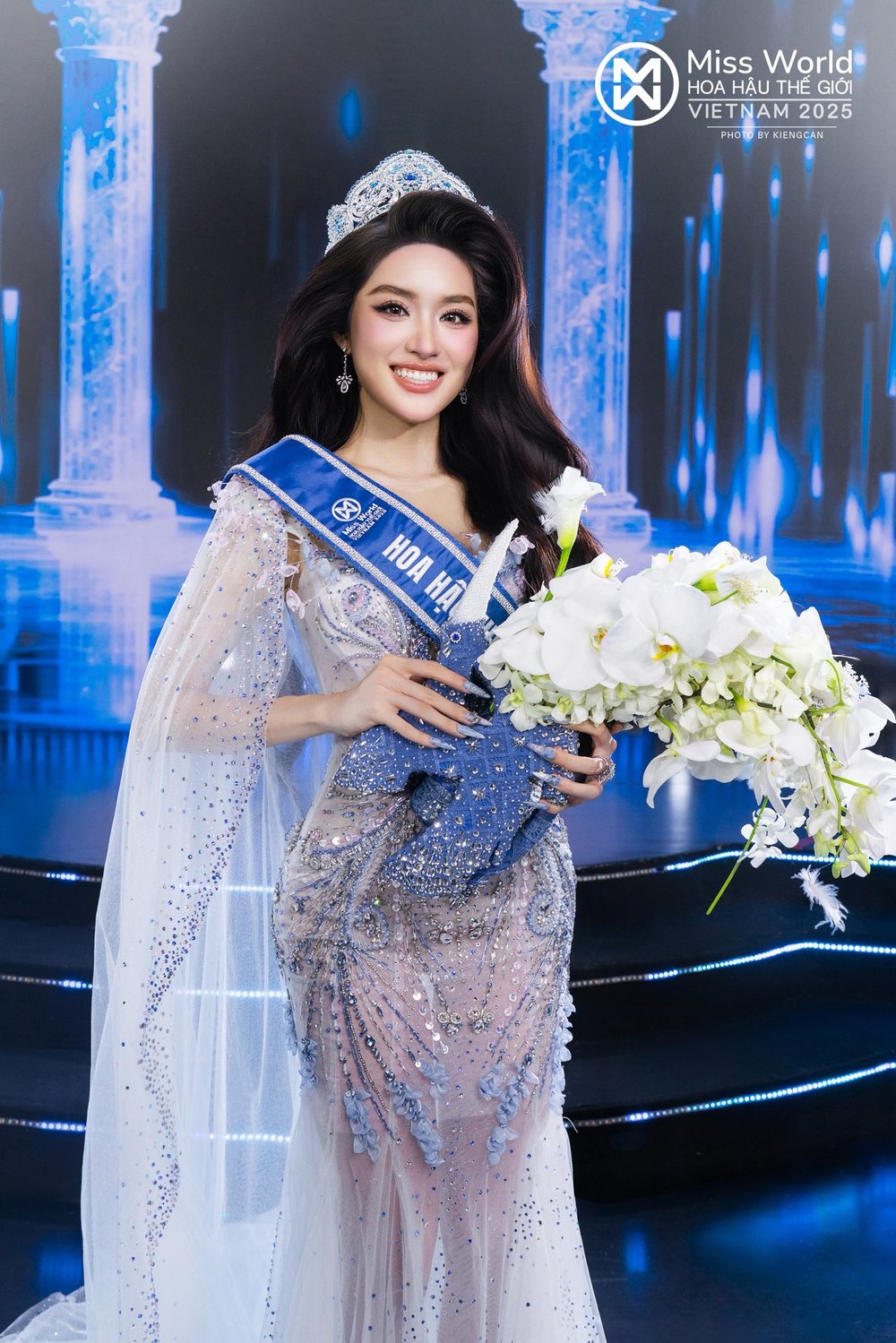 Nhan sắc Tân Miss World Vietnam.
Nhan sắc Tân Miss World Vietnam.