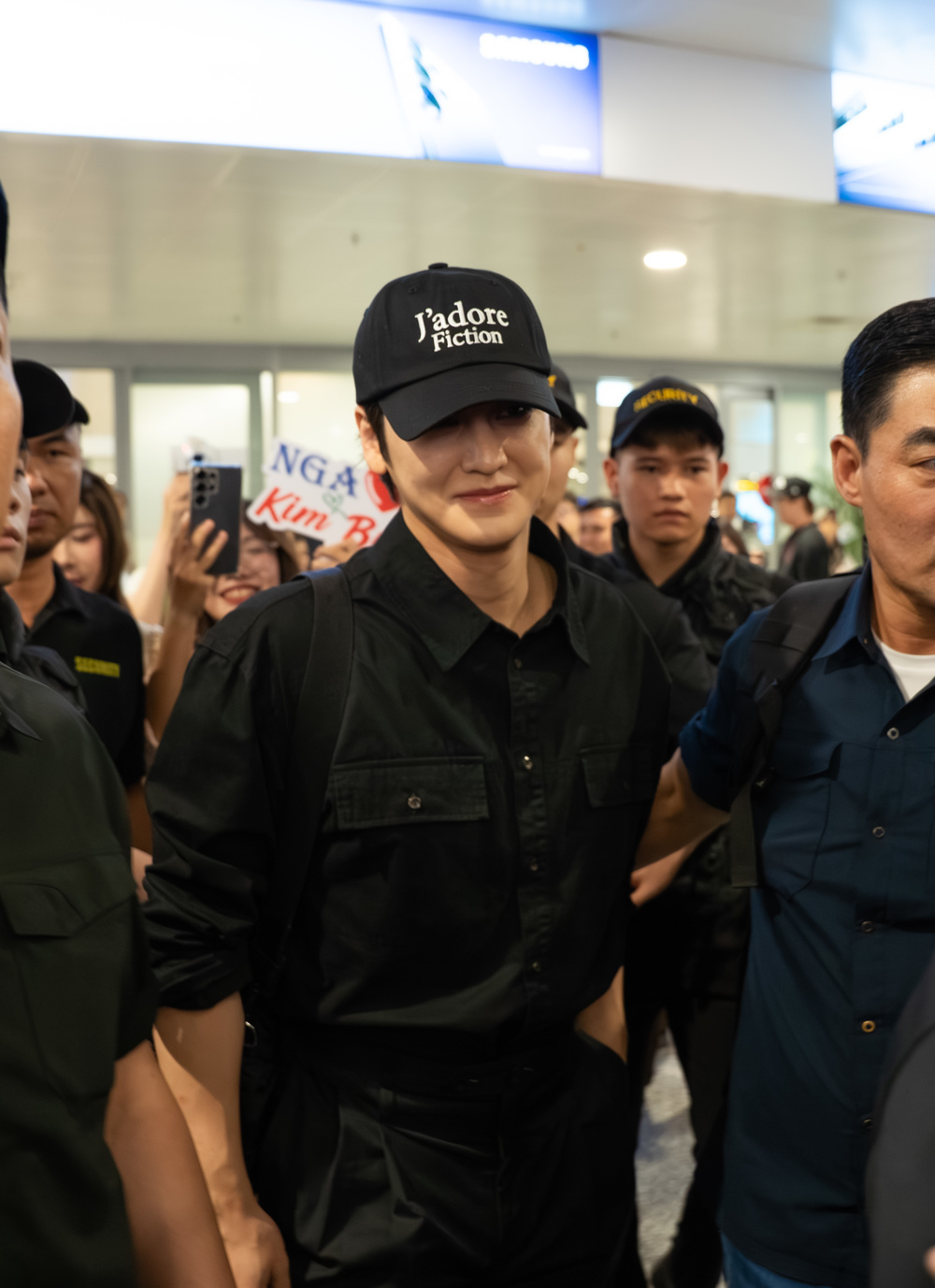 Kim Bum xuất hiện với vẻ ngoài trẻ trung.
Kim Bum xuất hiện với vẻ ngoài trẻ trung.