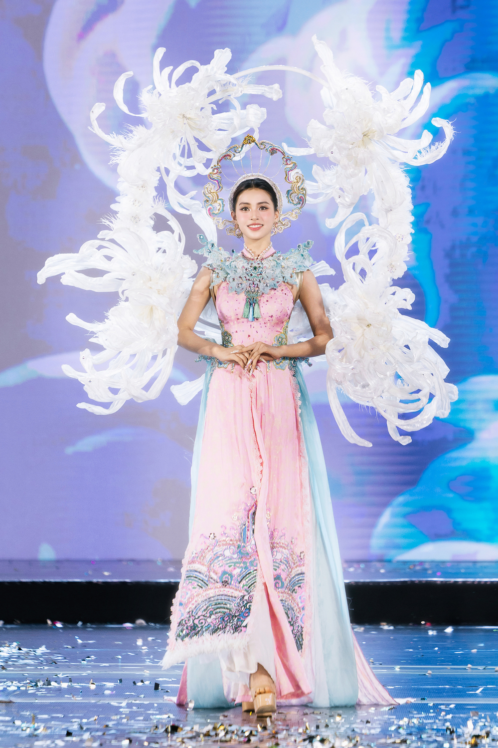 - Tin sao Viet - Tin tuc sao Viet - Scandal sao Viet - Tin tuc cua Sao - Tin cua Sao