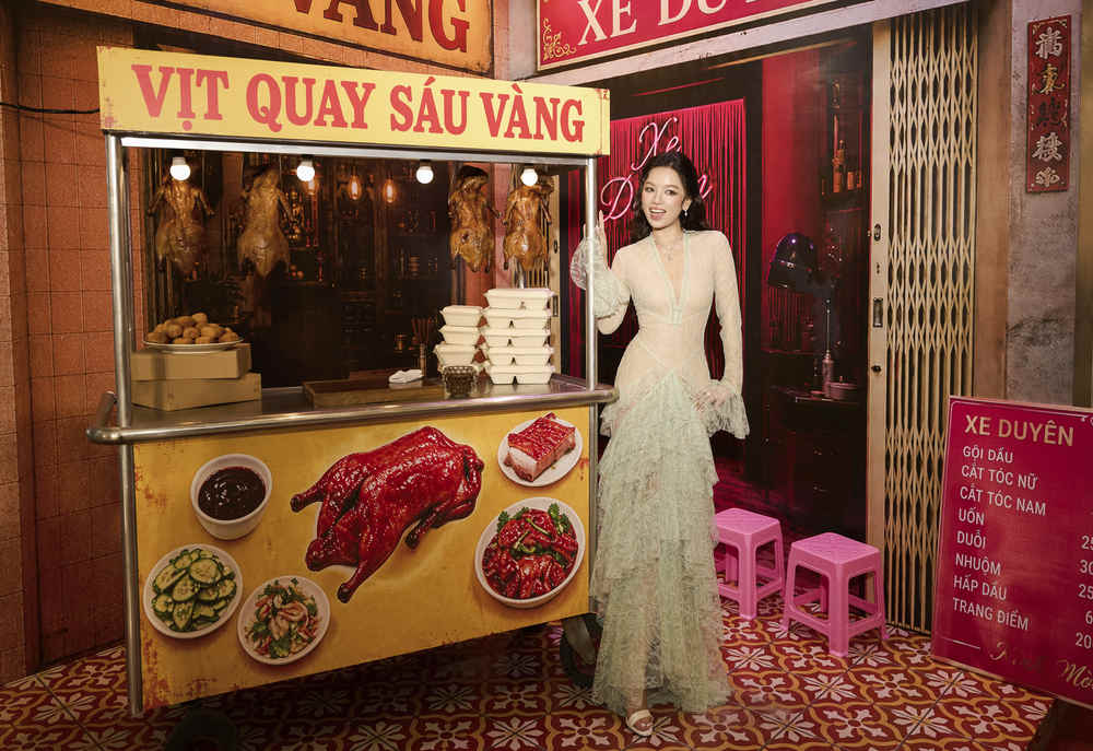 Cô có nhiều trải nghiệm mới khi vào vai Kim Ánh.
Cô có nhiều trải nghiệm mới khi vào vai Kim Ánh. - Tin sao Viet - Tin tuc sao Viet - Scandal sao Viet - Tin tuc cua Sao - Tin cua Sao