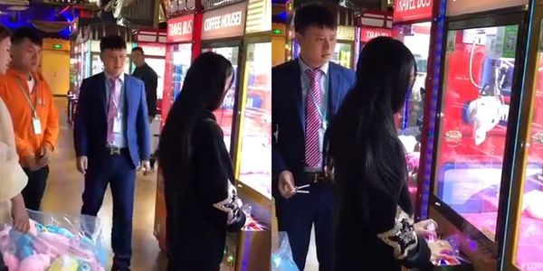 Nữ cao thủ gắp thú: “gắp hết thế giới vào túi” khiến quản lí khu giải trí sợ xanh mặt