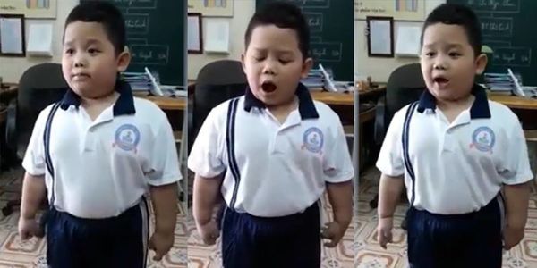 Thần đồng Bolero nhí Bùi Quốc Huy đốn tim hàng loạt cư dân mạng với ca khúc “Đắp mộ cuộc tình”