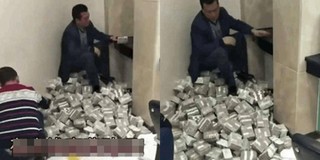 Người đàn ông mang bao tải hơn 3 tỷ toàn... tiền lẻ đến gửi tiết kiệm, nhân viên đếm méo cả mồm
