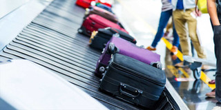 Hành lý của bạn thực sự được "đối xử" như thế nào tại sân bay?