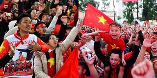 BLV bóng đá Trung Quốc nói về người hâm mộ Việt: "Tình yêu chân chính mới được ủng hộ đích thực"