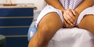 Sốc: Nhiều chàng trai đang đối mặt với hội chứng sợ "cậu nhỏ" của mình không lớn bằng người khác