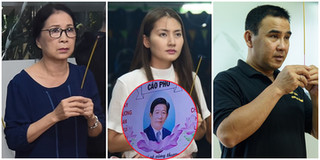 Dàn sao Việt nghẹn ngào đến viếng diễn viên Nguyễn Hậu ngày cuối năm
