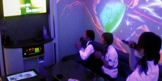 Ông lão đâm chết người vì tiếng hát karaoke quá to