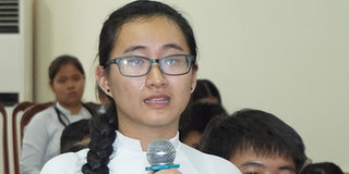 Sẽ kỷ luật cô giáo không giảng bài khiến nữ sinh Sài Gòn bật khóc