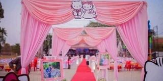 Quay về tuổi thơ, cô gái 9X quyết định mang sở thích về Hello Kitty để trang hoàng đám cưới của mình