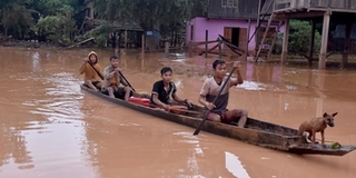 Ly kỳ nghe người dân Việt ở Lào kể lại giây phút chạy trốn thủy thần khi bị vỡ đập