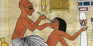 Một ngày của bác sĩ thời Ai Cập cổ như thế nào?
