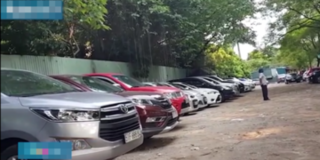 Hà Nội: Hàng loạt các bãi đỗ xe trái phép tự ý chăng dây, thu phí