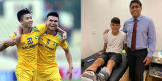 Trò cưng của HLV Park Hang-seo suýt gặp "tai nạn" vì ăn mừng bàn thắng của Phan Văn Đức