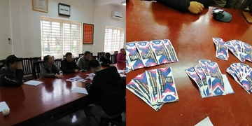 Cơn "sốt vé" trận chung kết vẫn chưa dừng lại, đến vé mời cũng được rao bán với giá trên trời Cơn "sốt vé" trận chung kết vẫn chưa dừng lại, đến vé mời cũng được rao bán với giá trên trời