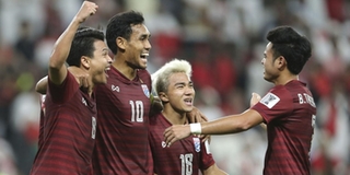 Bảng A Asian Cup: Cầm hoà chủ nhà UAE, người Thái là đại diện Đông Nam Á đầu tiên vượt qua vòng bảng