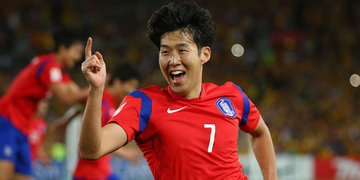 Son Heung Min chính thức mất ngôi vương "Cầu thủ đắt giá nhất lịch sử bóng đá châu Á" Son Heung Min chính thức mất ngôi vương "Cầu thủ đắt giá nhất lịch sử bóng đá châu Á"