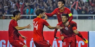 Hết hiệp 1, U23 Việt Nam 1-0 U23 Thái Lan: Hà Đức Chinh ghi bàn thắng "quý hơn vàng"