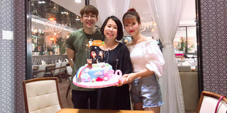 Khởi My - Kelvin Khánh tổ chức tiệc sinh nhật ấm cúng cho má Năm