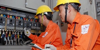 Công ty điện lực lên tiếng sau khi người dân phản ánh tiền điện tăng "chóng mặt"