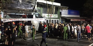 Cháy cửa hàng xe máy điện trong đêm, cả gia đình 3 người tử vong thương tâm