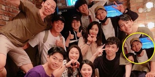 Song Joong Ki lần đầu lộ diện vô cùng tươi tắn sau ồn ào ly hôn với Song Hye Kyo