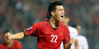 Việt Nam - UAE:  Tiến Linh ghi bàn thắng mở tỉ số