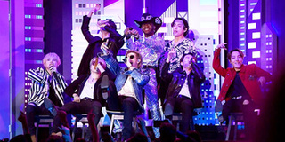BTS cực ấn tượng với màn collbab vỏn vẹn 1 phút ở Grammy