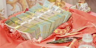 Chàng trai choáng với màn thách cưới "khủng" từ nhà bạn gái