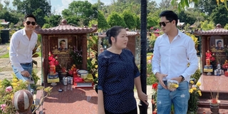 Bận rộn lịch diễn Tết, Hồng Vân - Minh Luân vẫn đến thăm mộ Anh Vũ