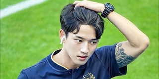 Do Covid-19, chàng cầu thủ hotboy của U23 Hàn Quốc mắc kẹt tại Daegu