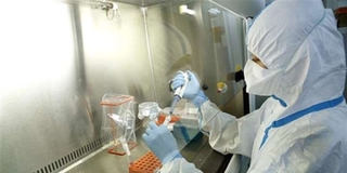 CDC Mỹ: Virus Corona chủng mới có thể đi xa tới 4 mét từ người bệnh