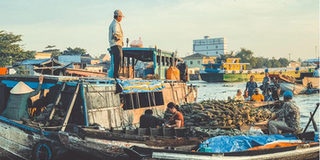 Du hí Chợ Nổi Cái Răng của xứ "gạo trắng nước trong" ngày vắng khách