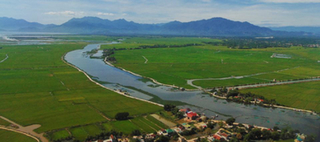 Sông Hương thơ mộng nhìn từ trên cao: Xứng danh là biểu tượng xứ Huế