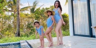 Phạm Quỳnh Anh diện bikini cặp, đọ dáng xinh xắn cùng các cô con gái