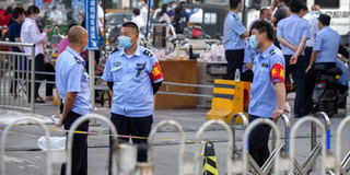 Bắc Kinh đóng chợ, phong tỏa khu dân cư vì phát hiện ổ dịch Covid-19