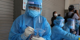 Thêm 12 bệnh nhân mắc Covid-19, Việt Nam có tổng cộng 976 ca bệnh