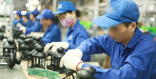 Tuổi nghỉ hưu bắt đầu tăng từ 2021: 3 tháng với nam, 4 tháng với nữ