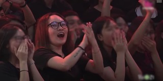 Cô gái xuất hiện nhiều nhất trong gameshow dù không phải thí sinh