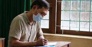 Kỳ thi tốt nghiệp THPT 2020: Cựu binh 53 tuổi đi thi để làm gương