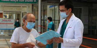 Quảng Nam: Cụ ông 90 tuổi mắc Covid-19, tiên lượng nặng đã xuất viện
