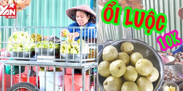 Xe đẩy "ổi luộc 30 năm" ngon lạ với món muối “Home Made”