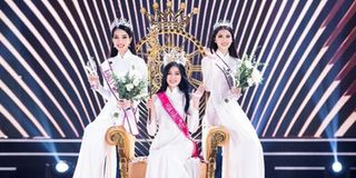 Tân Hoa hậu Việt Nam rạng rỡ giây phút đăng quang