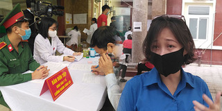 Cô giáo thử nghiệm mũi vaccine Covid-19 đầu tiên: "Tôi rất khỏe mạnh"