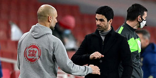 Mikel Arteta thừa nhận sai lầm khi đối đầu với Pep Guardiola