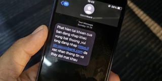 Người dùng liên tiếp nhận tin nhắn lừa đảo giả tên ngân hàng