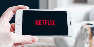 Netflix bắt đầu thử nghiệm tính năng chặn chia sẻ mật khẩu