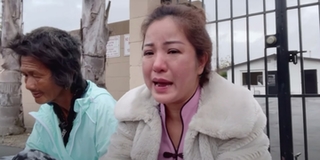 Thúy Nga khóc nức nở khi Kim Ngân trốn khỏi chùa về khu máy giặt